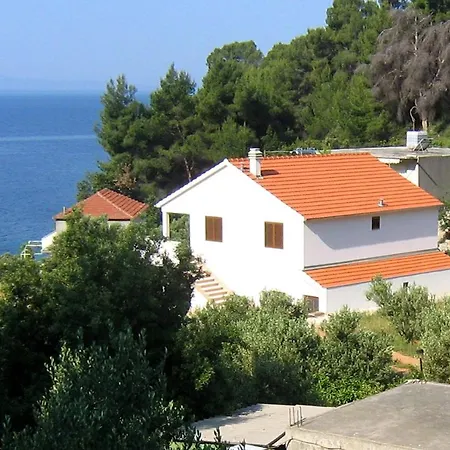 Apartment Seaside Secluded Cove Skozanje, Hvar - 4024 Gdinj